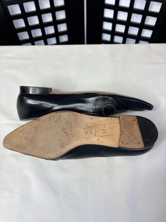 💙Manolo Blahnik Navy Leather Loafers   EU 39.5 Pointed Slip On Designer💙 - Picture 7 of 10